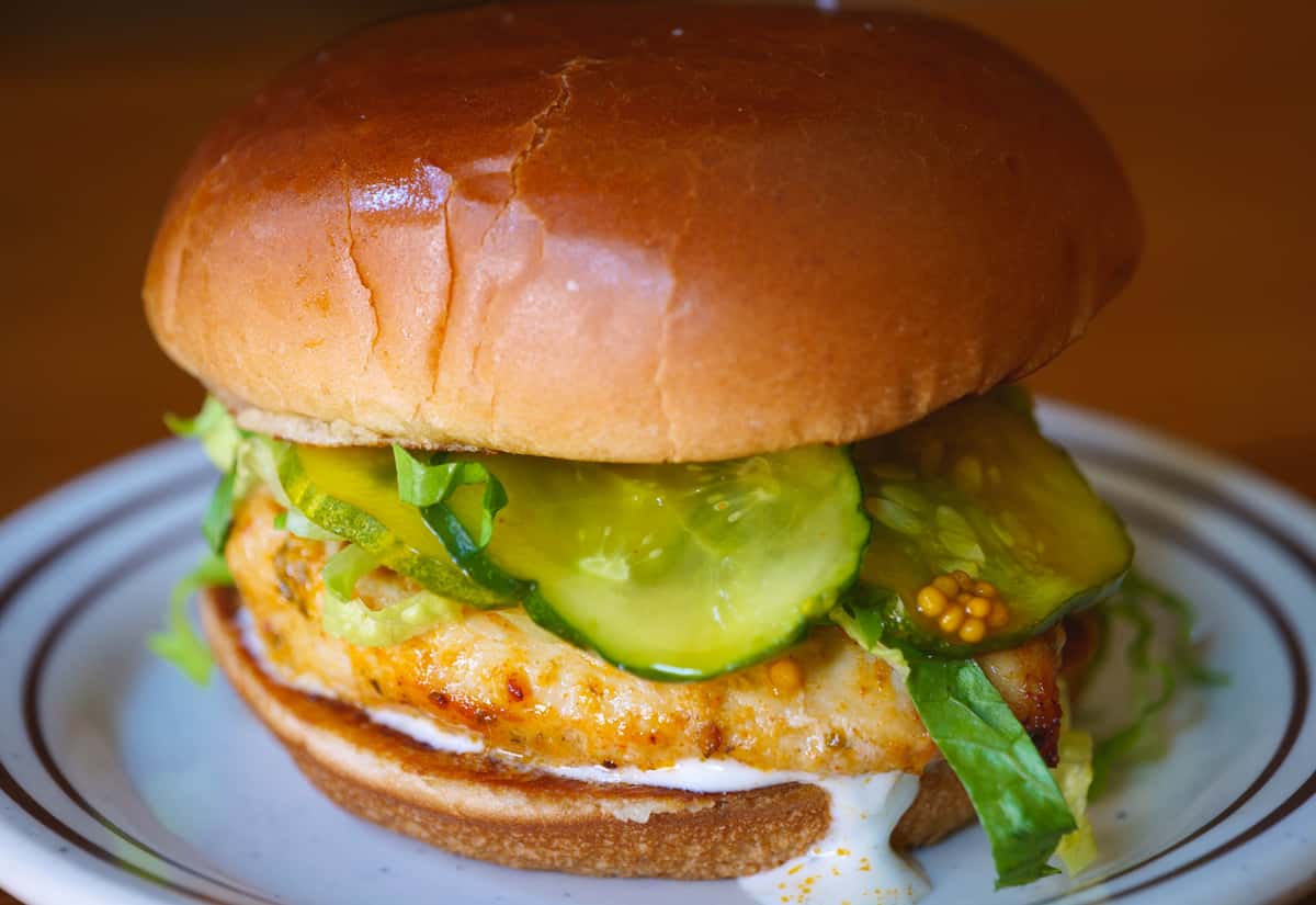 Grilled Chicken Sandwich Main Menu Bobwhite Counter Chicken 