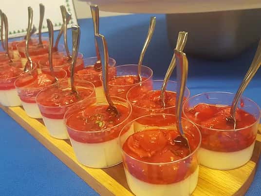 appetizer cups