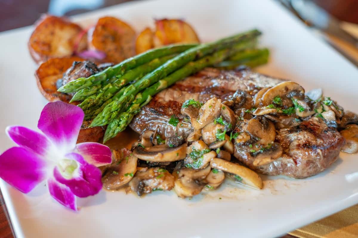 Chicken Marsala Specials Pecorino Romano Tuscan Cuisine Italian