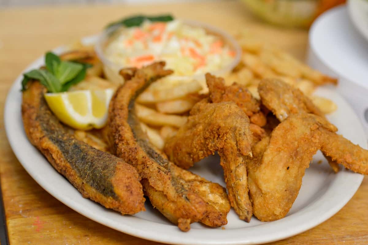 Fried fish, fries and cole slaw