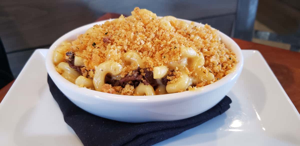 BBQ Pulled Pork Mac n' 5 Cheese