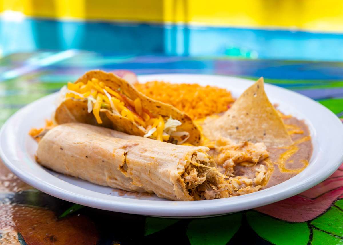 Tamal & Taco (Super Combo) - La Cabaña Venice - Mexican Restaurant