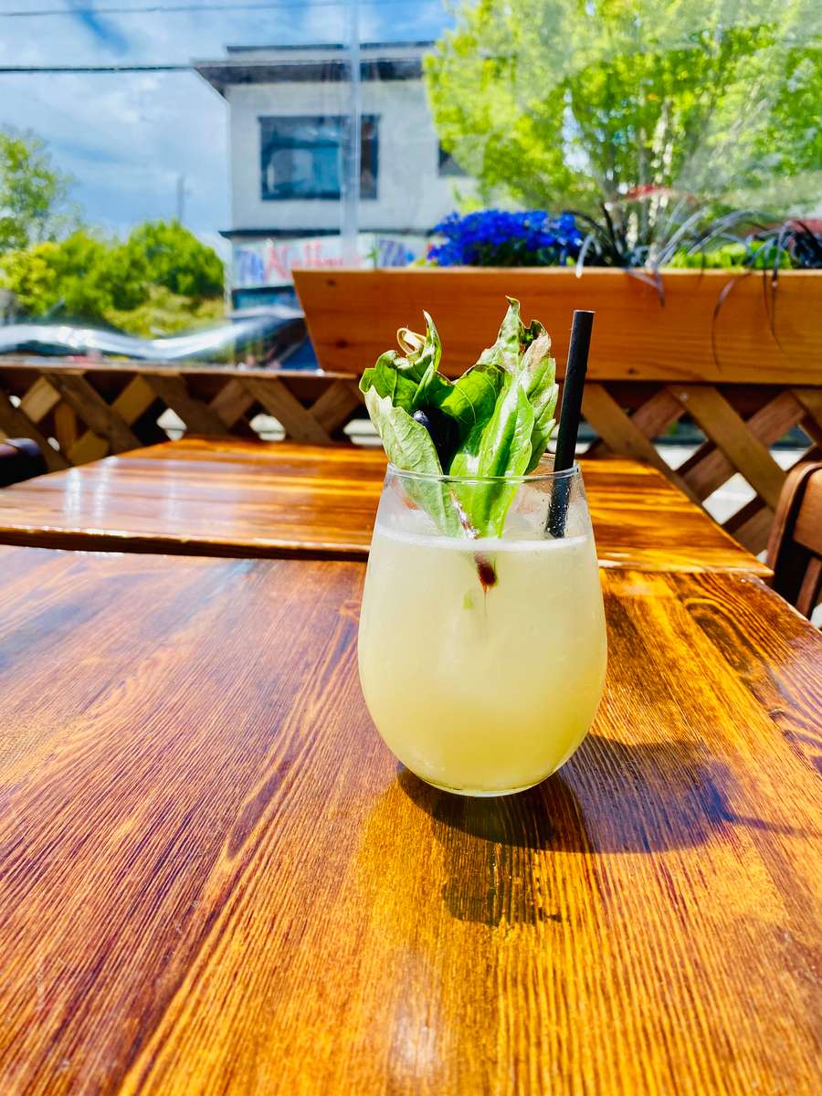 Pineapple-Basil Margarita