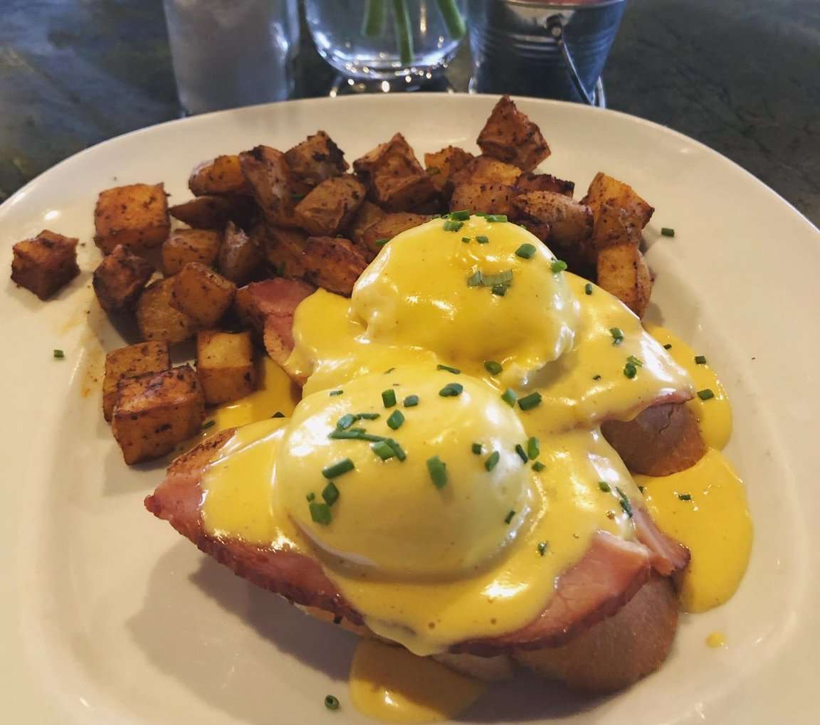 Honey Baked Ham Eggs Benedict w/ Poached Eggs, Hollandaise Sauce, and Roasted Potatoes