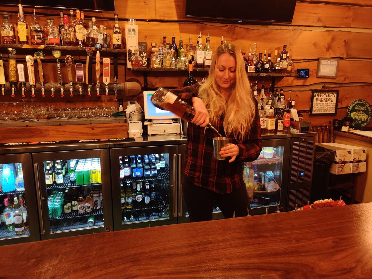 bar