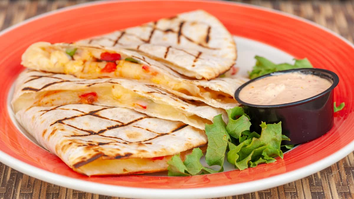 Seafood Quesadilla Lunch Menu Dead Freddies Island Grill