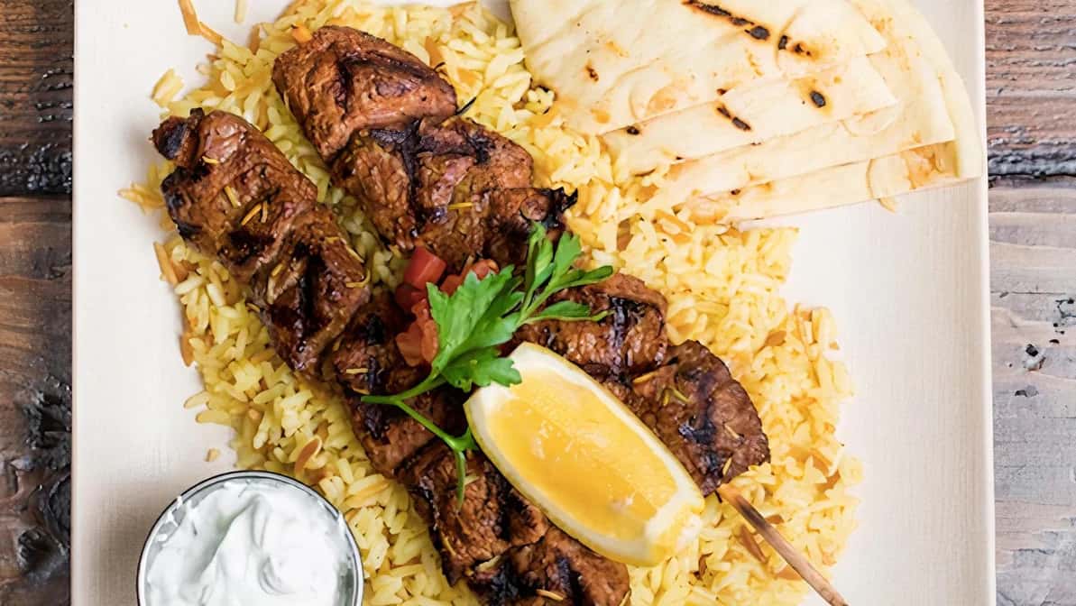 The Great Greek Serves Mediterranean Food for People to Stay Fit!