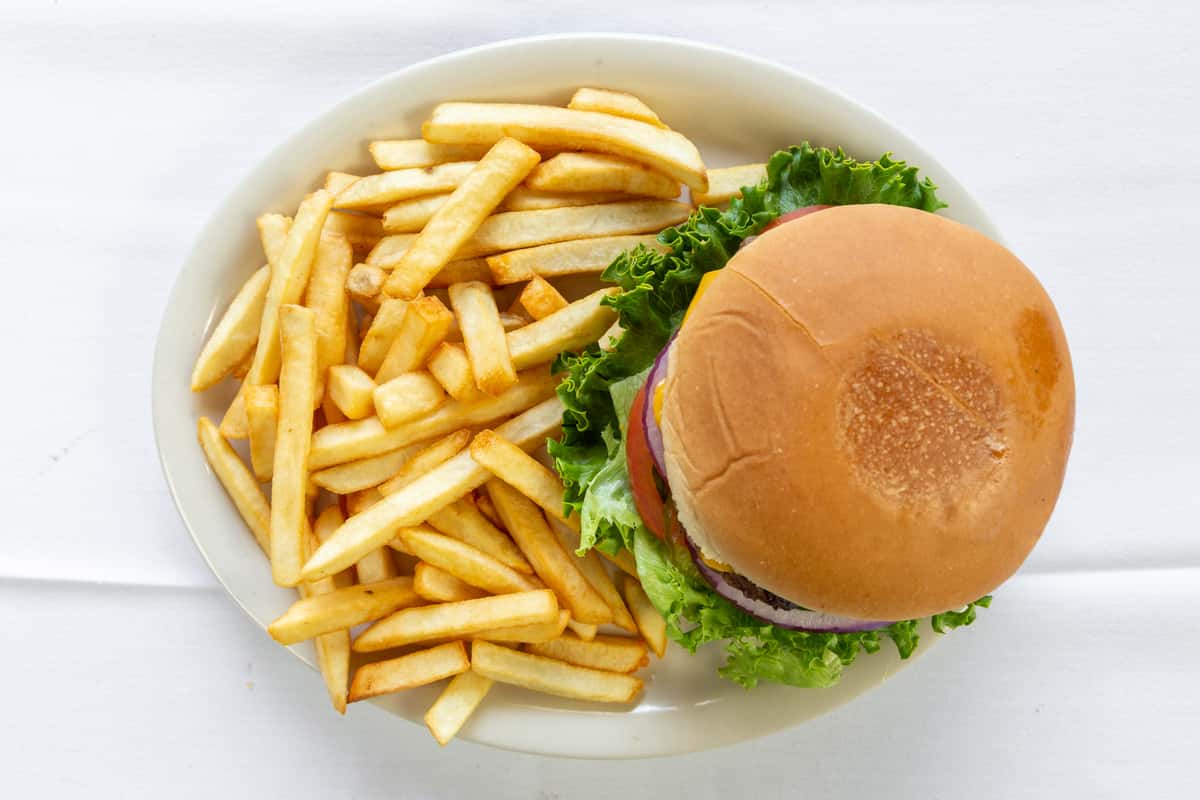 Old Fashioned Cheeseburger