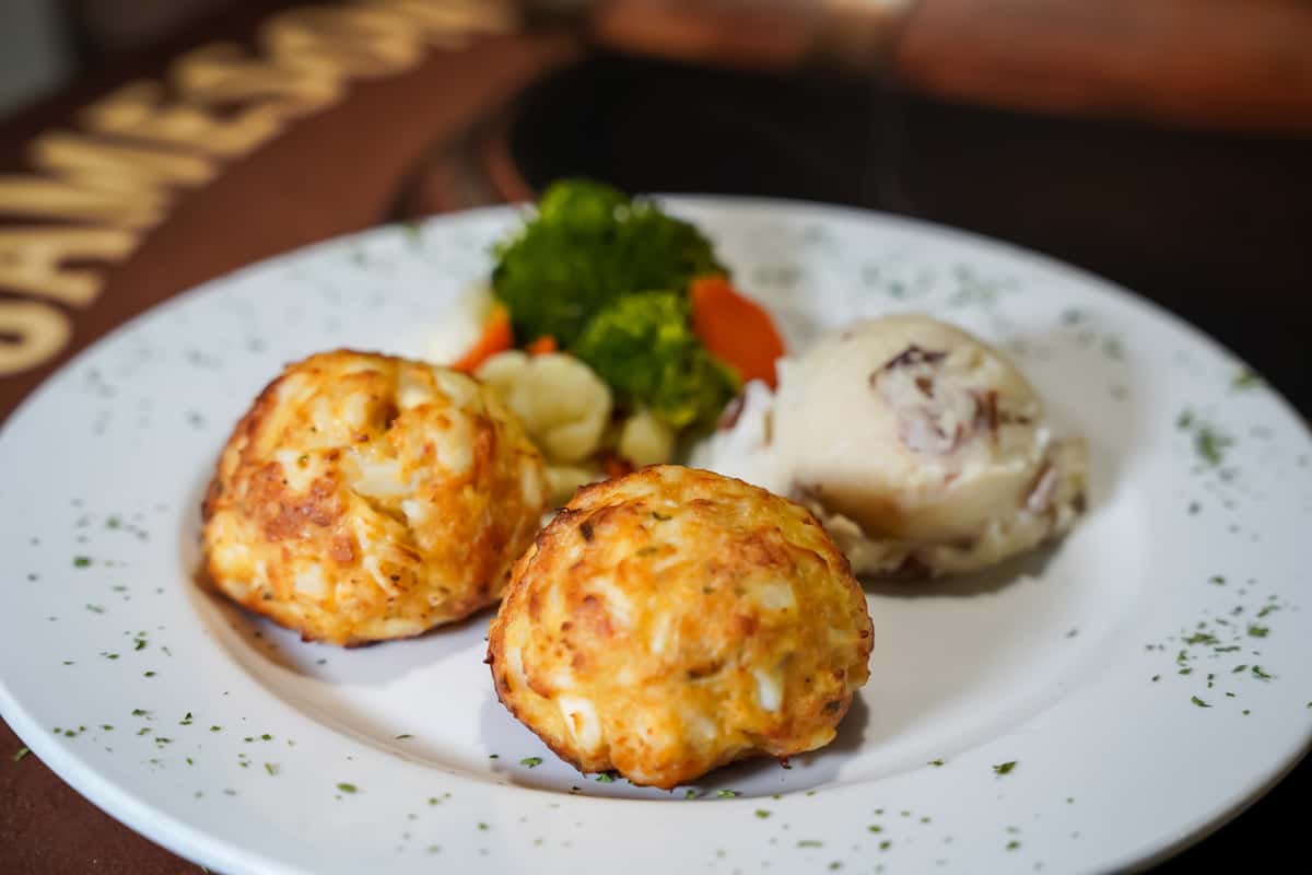 Coin's Famous Crab Cake