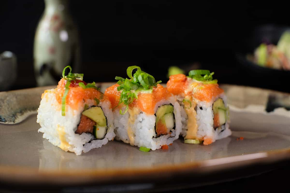 Spicy Salmon Roll - Our Menu - Nori Nori - Sushi Restaurant in Sandy ...