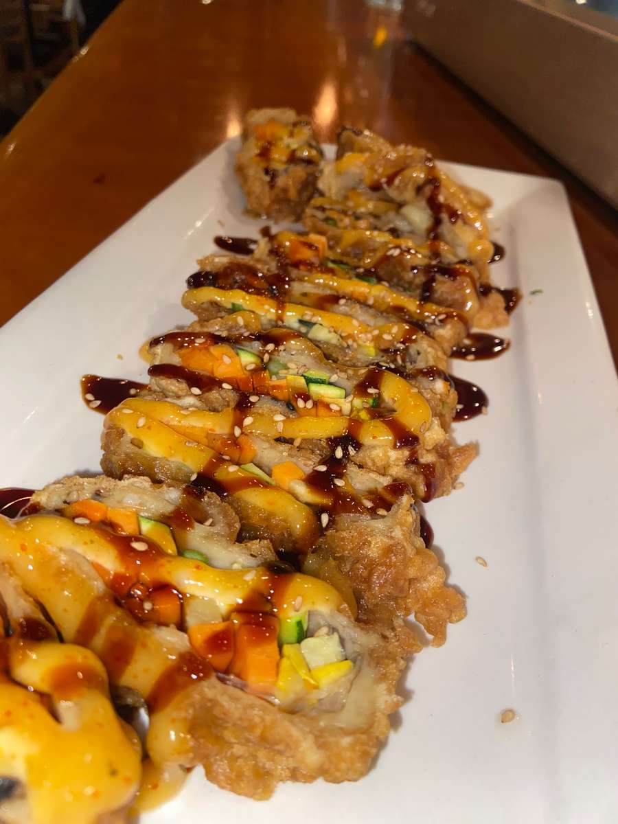Veggie Shinoda - Japaneiros Sushi Bistro & Latin - Asian Fusion