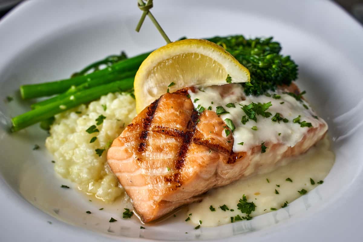 Menus High Tide Seafood Bar & Grill Seafood Restaurant in Gilbert, AZ