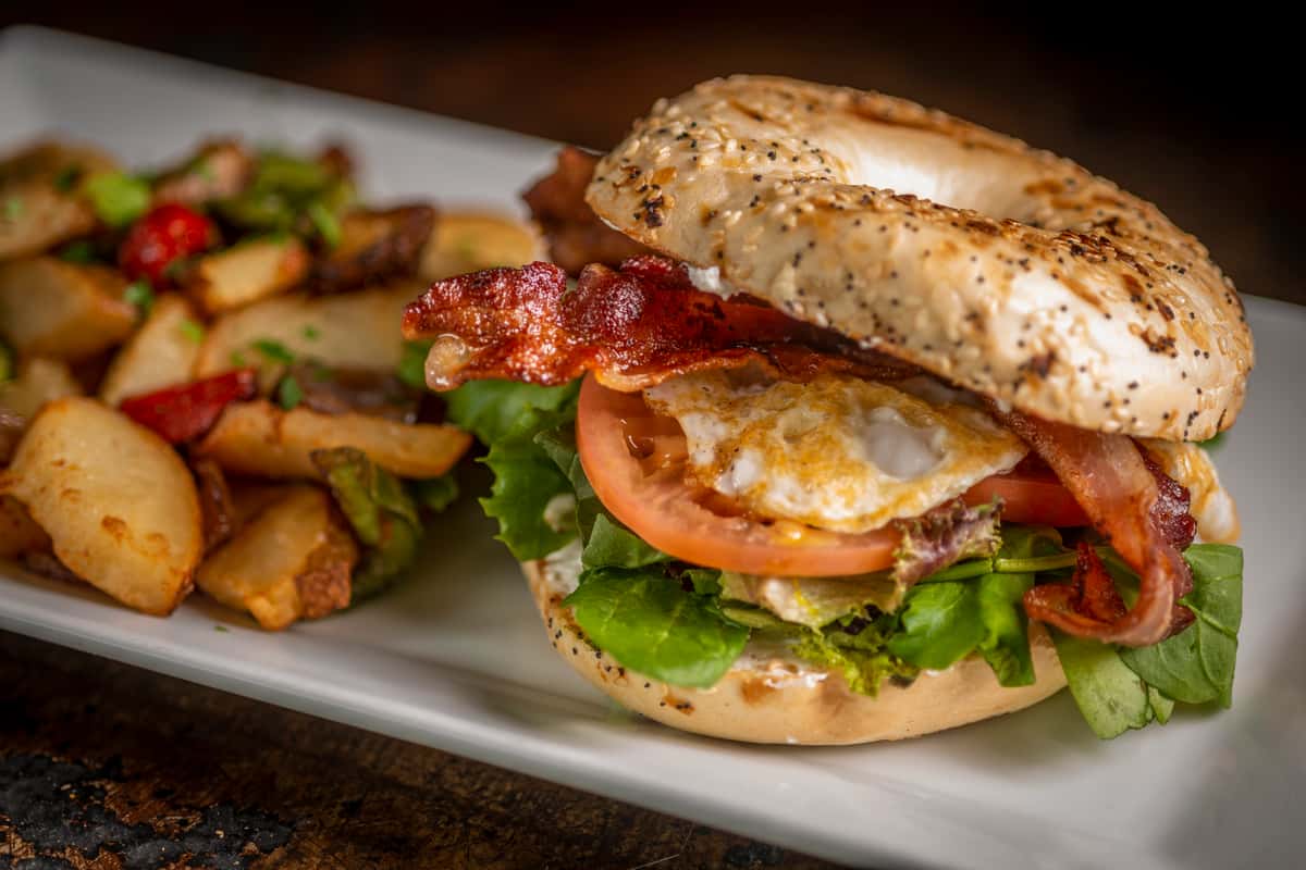 BLT
