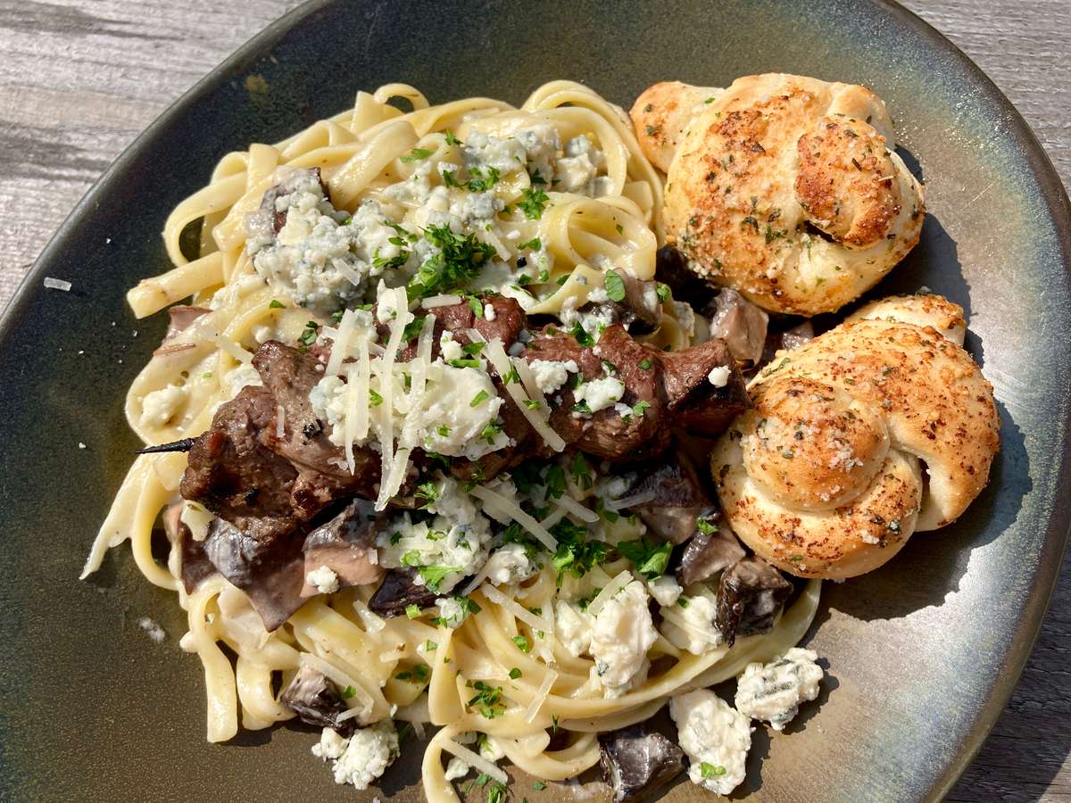 Fettuccini with Steak & Gorgonzola Cream Sauce