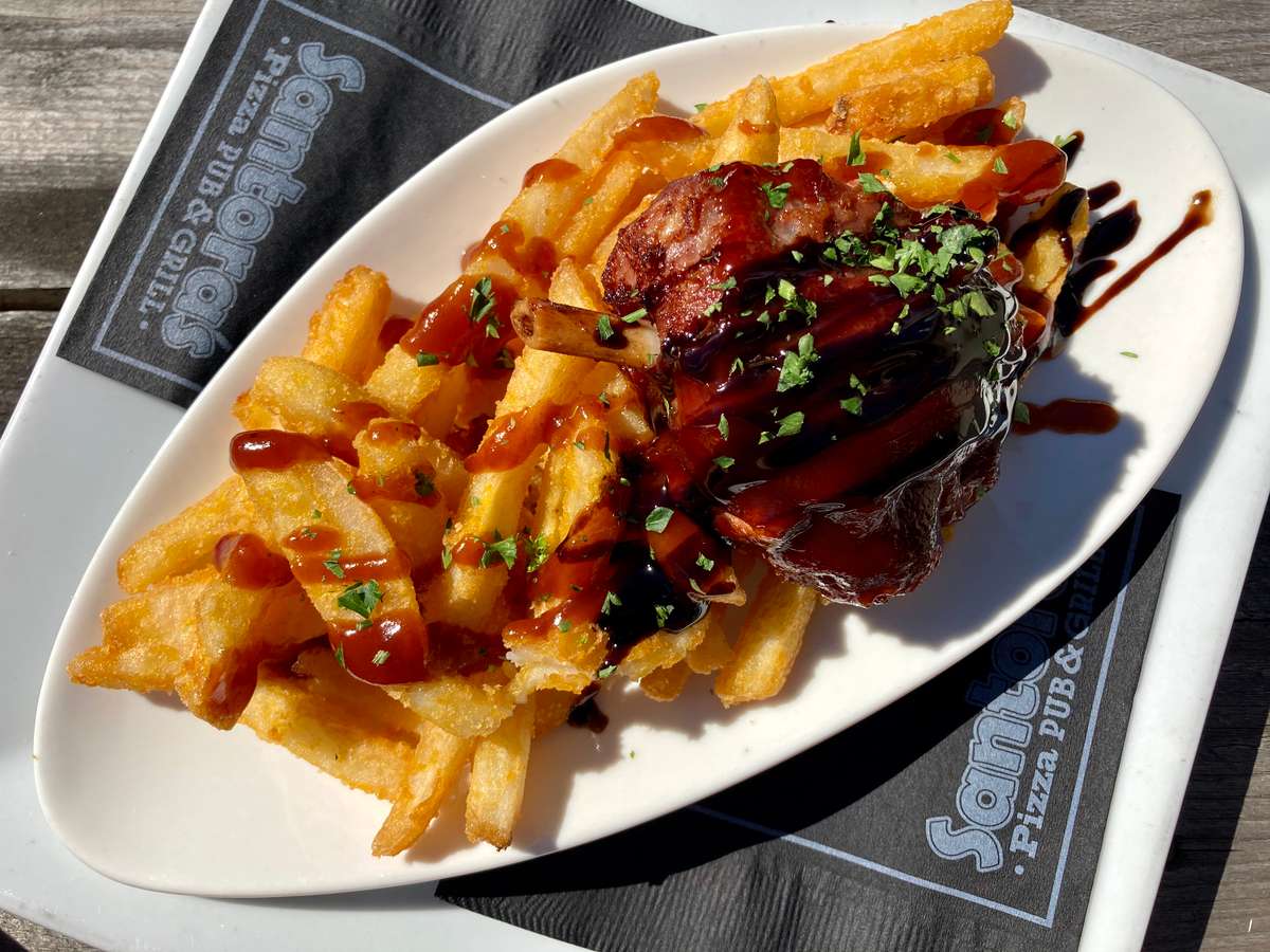 Hog Wing & BBQ Fries