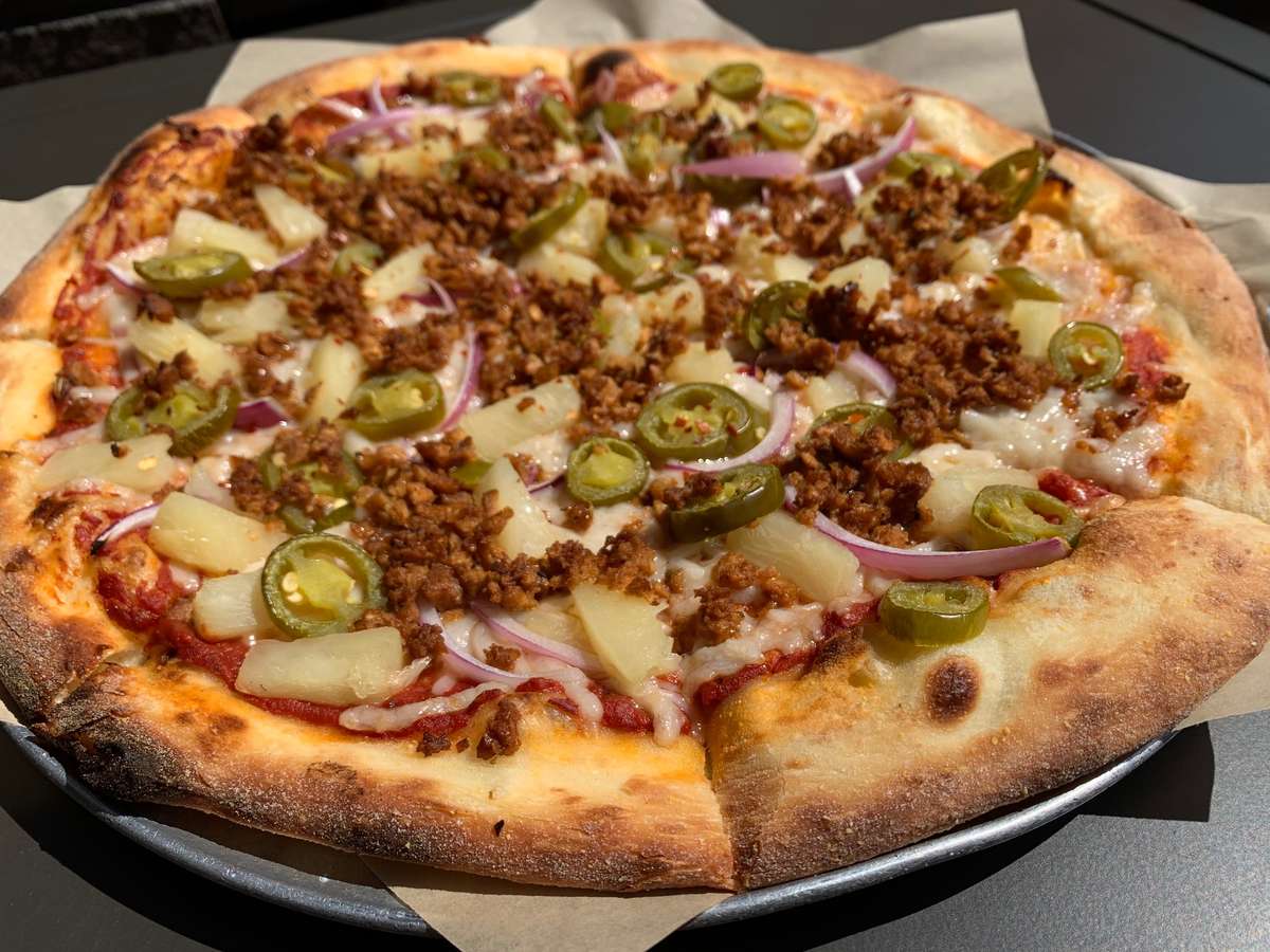 Sweet & Spicy Pineapple Vegan - zpizza - Pizza Restaurant