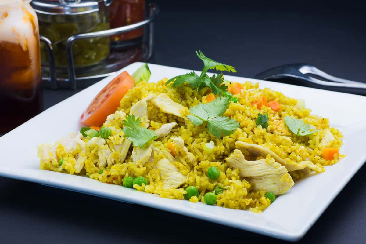 YELLOW CURRY FRIED RICE