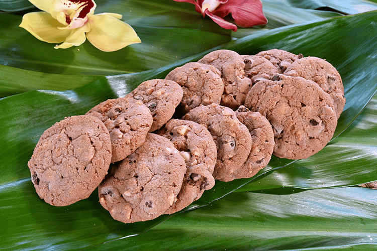 COOKIE BAG || Chocolate Chip Macadamia Nut Cookies