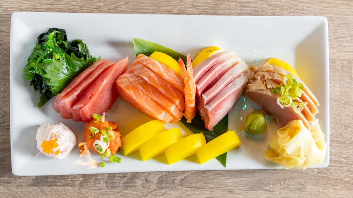 Sashimi Deluxe - Ramen Yamadaya - Japanese Restaurant in San