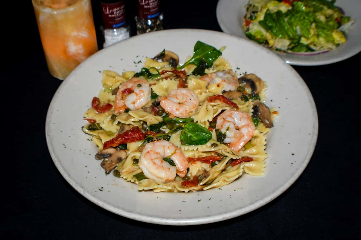 Shrimp scampi macaroni clearance grill