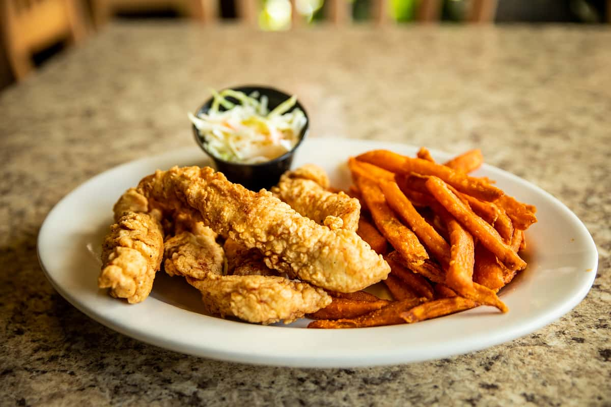 chicken-tenders-lunch-dinner-menu-krazy-jakes-american