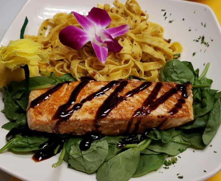 GRILLED SALMON BALSAMIC