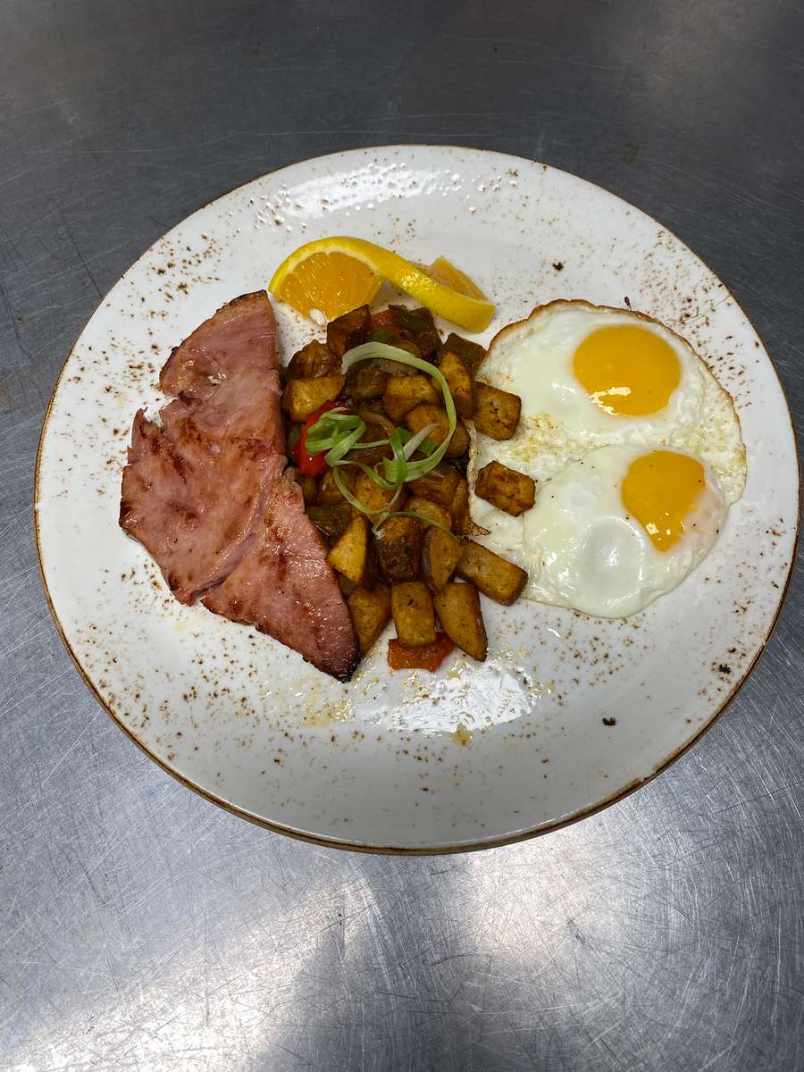 Classic Ham and Eggs