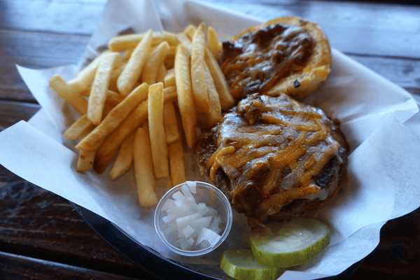 Chili Cheeseburger