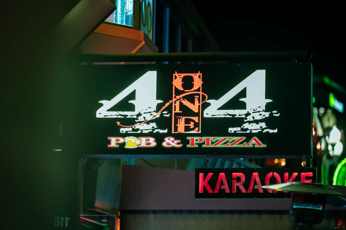 BLVD Home - 414 Pub Pizza & Karaoke | Mesa & Tempe, AZ