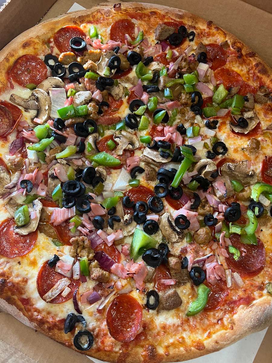 Extreme Pizza - Pizza Rama - Windsor CT Pizza Restaurant