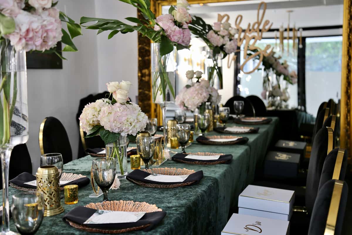 Interior dining at Upper Kirby
