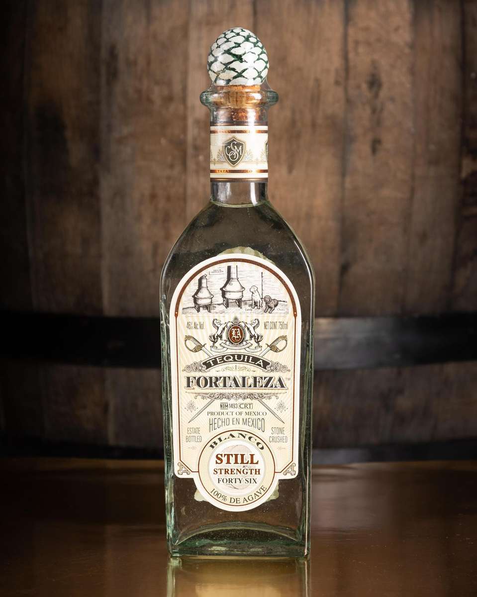 Fortaleza Still Strength Blanco - Cuchillo