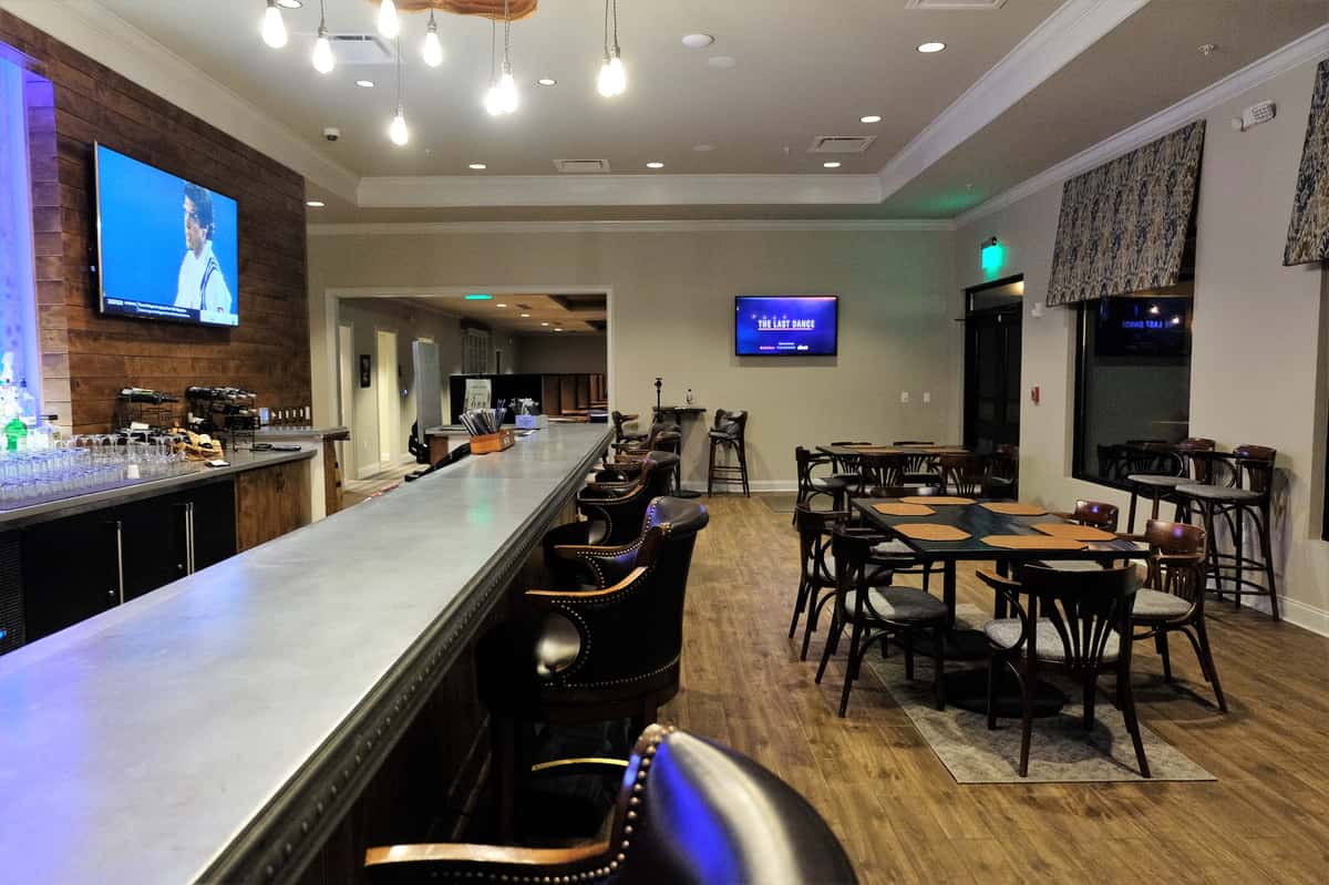 restaurants bar