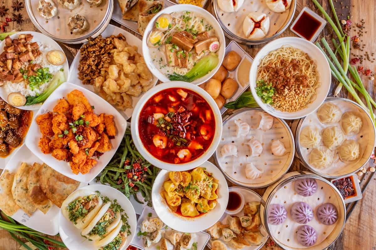 その他 uncle panda Uncle Bao (Uncle Panda) Dumpling & Noodle House - Asian