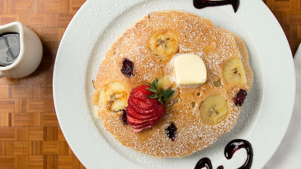 Banana & Blackberry Pancakes