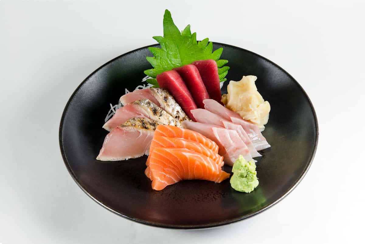 Sashimi Platter 12 Pieces