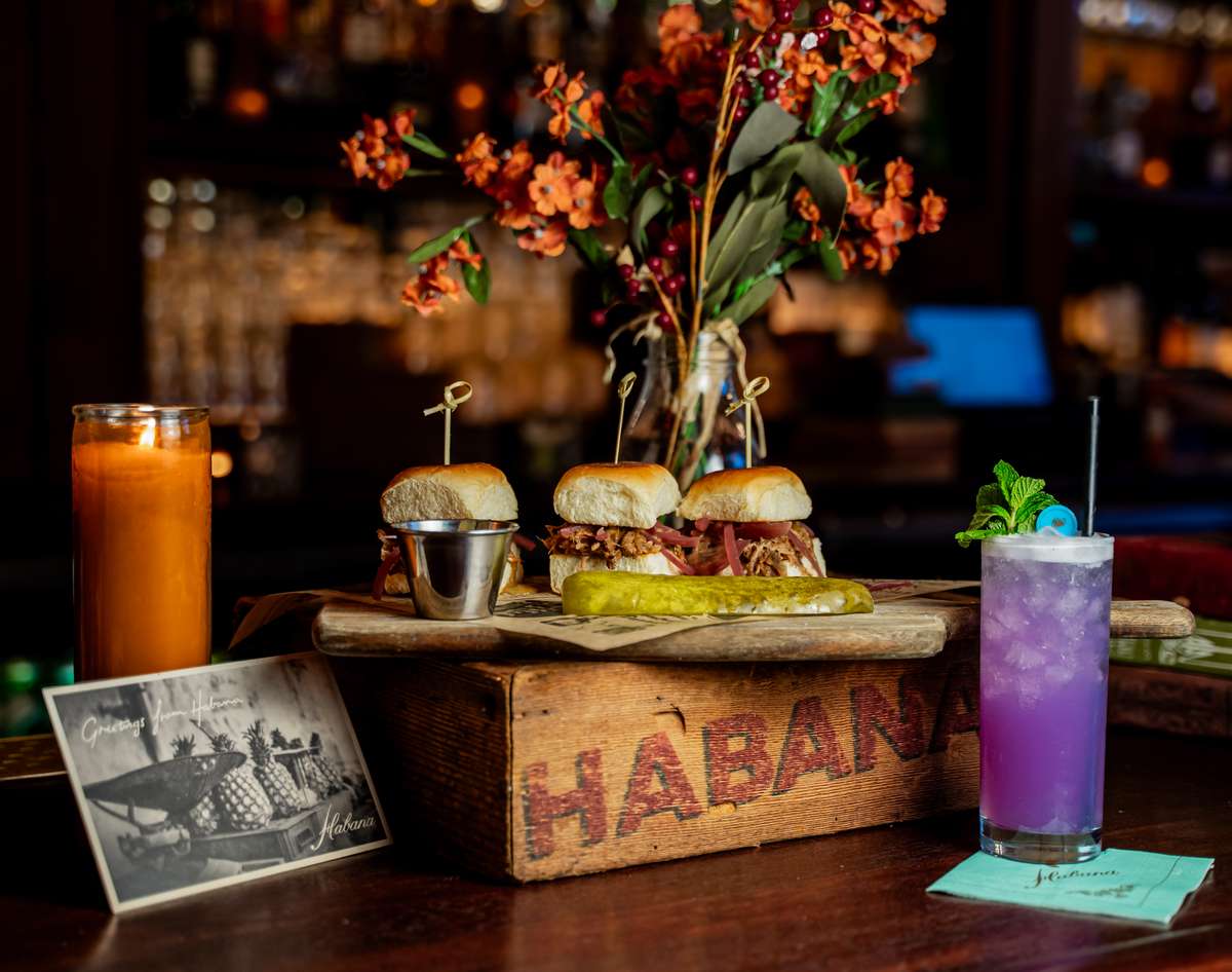 その他 Habana, La Habana - Cuban Restaurant in CA