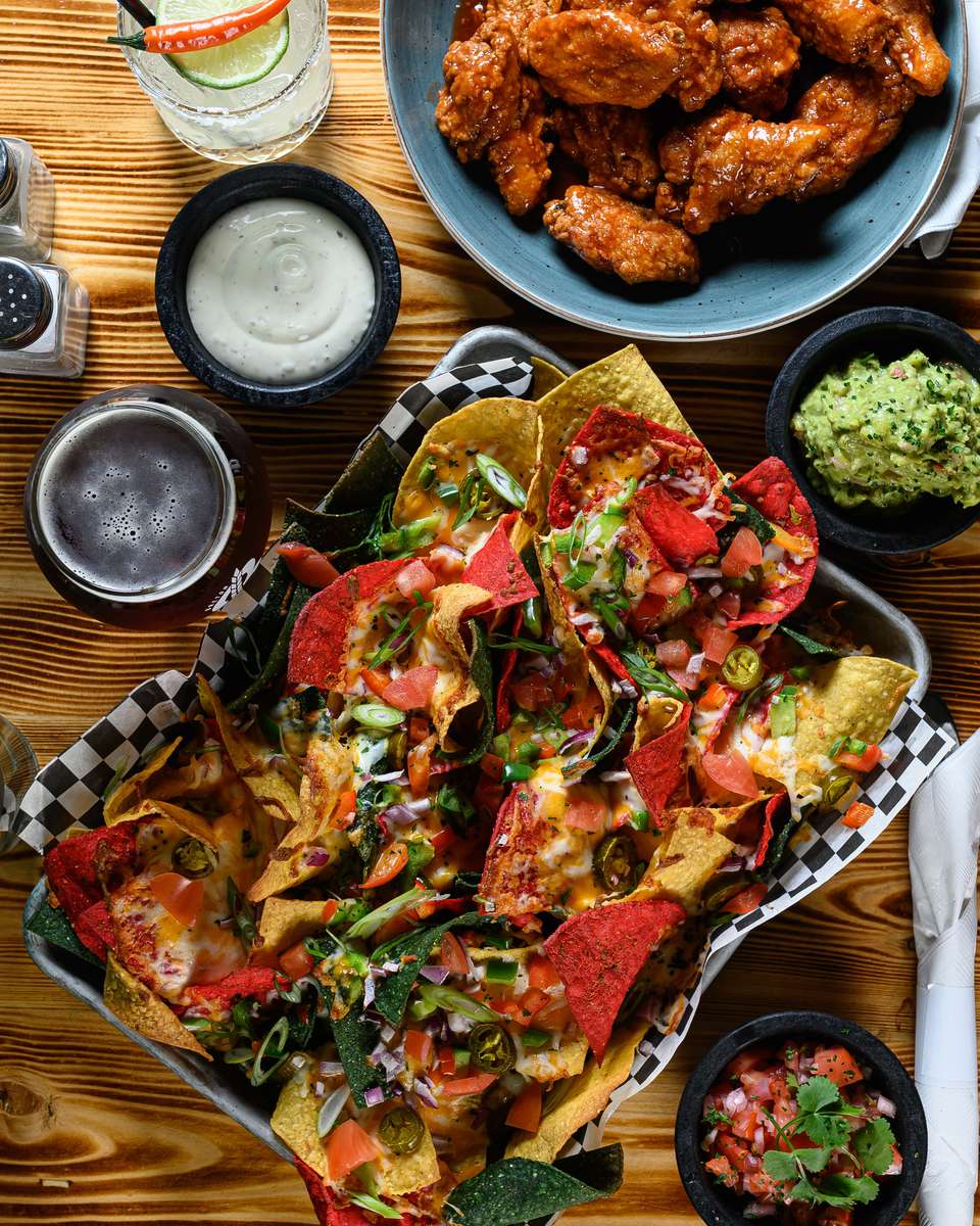 nachos and wings