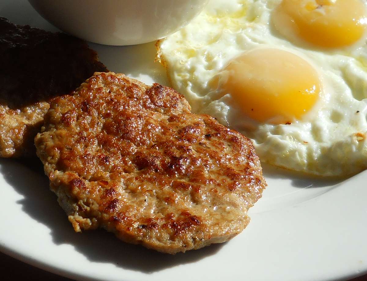 Eggs & Turkey Sausage
