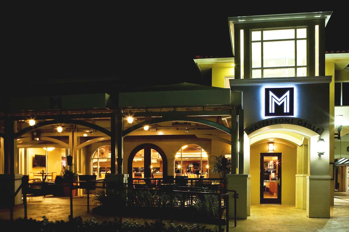 Restaurant verandah