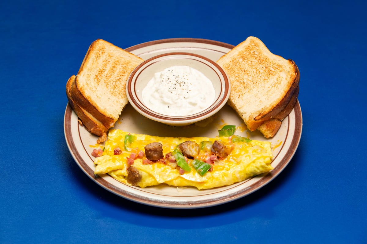 omelette and toast