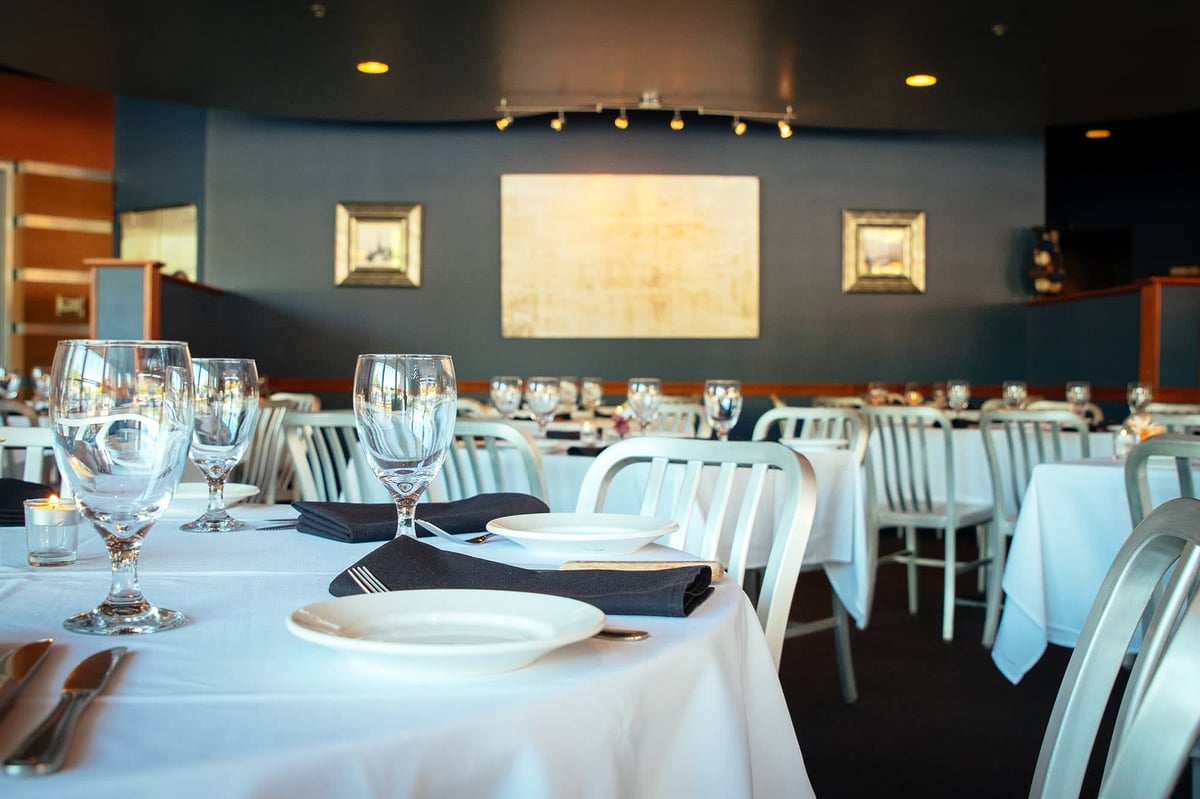 Catering Brasserie Circa Restaurant in Macon, GA