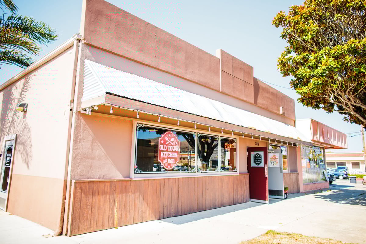 Location & Hours Old Town Kitchen & Bar American Restaurant in