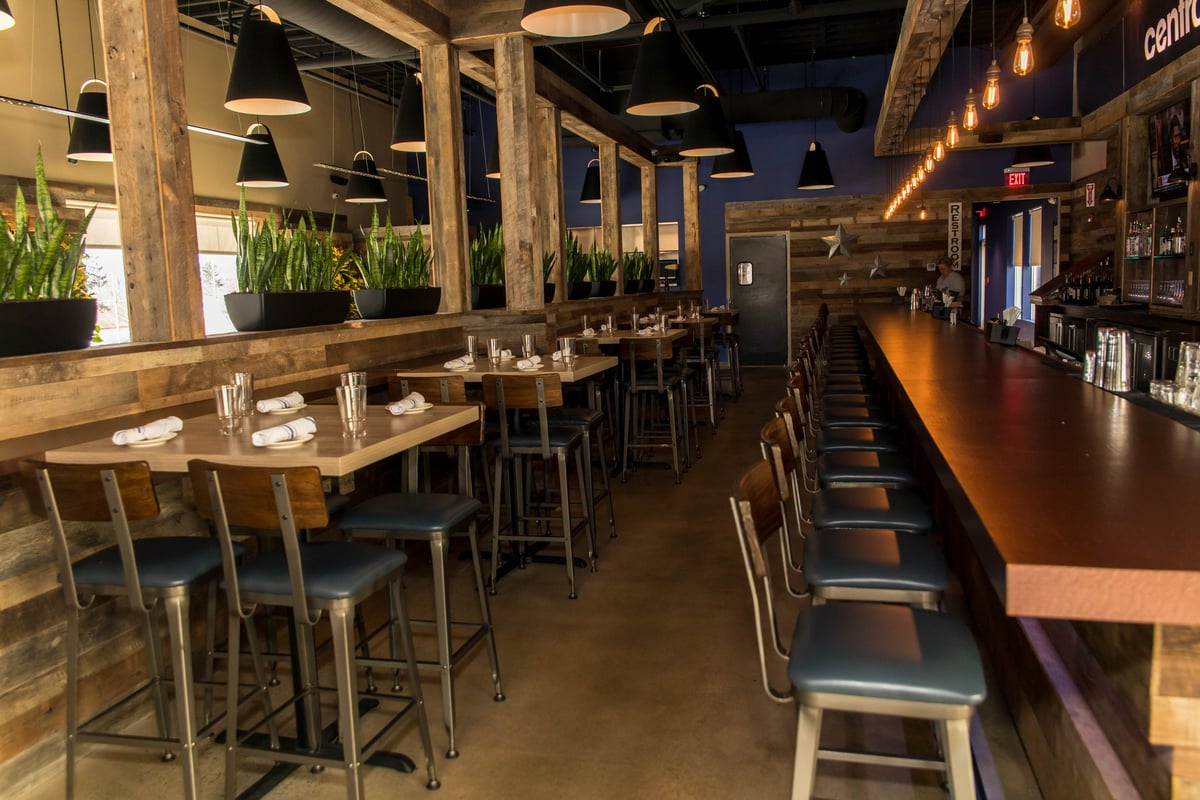 About Central Public House American Restaurant in Hopkinton, MA