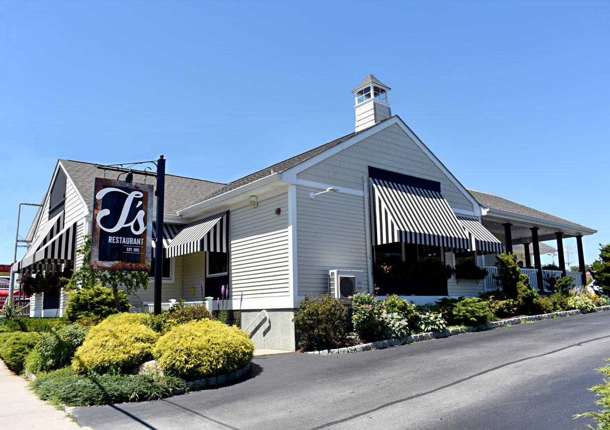 T's Cranston Location and Hours T's Restaurant Restaurant in RI