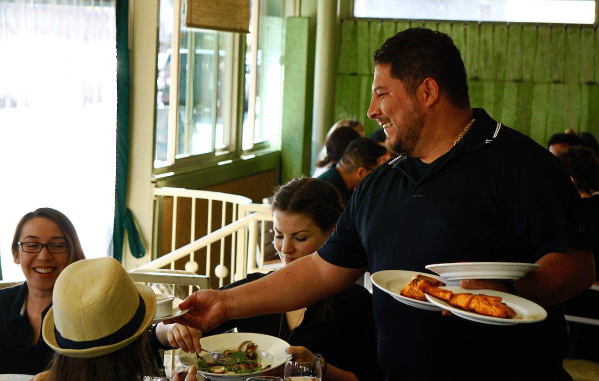 server serving