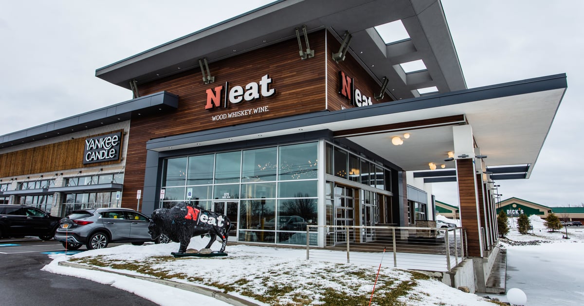 Apply Neat Restaurant in Williamsville, NY