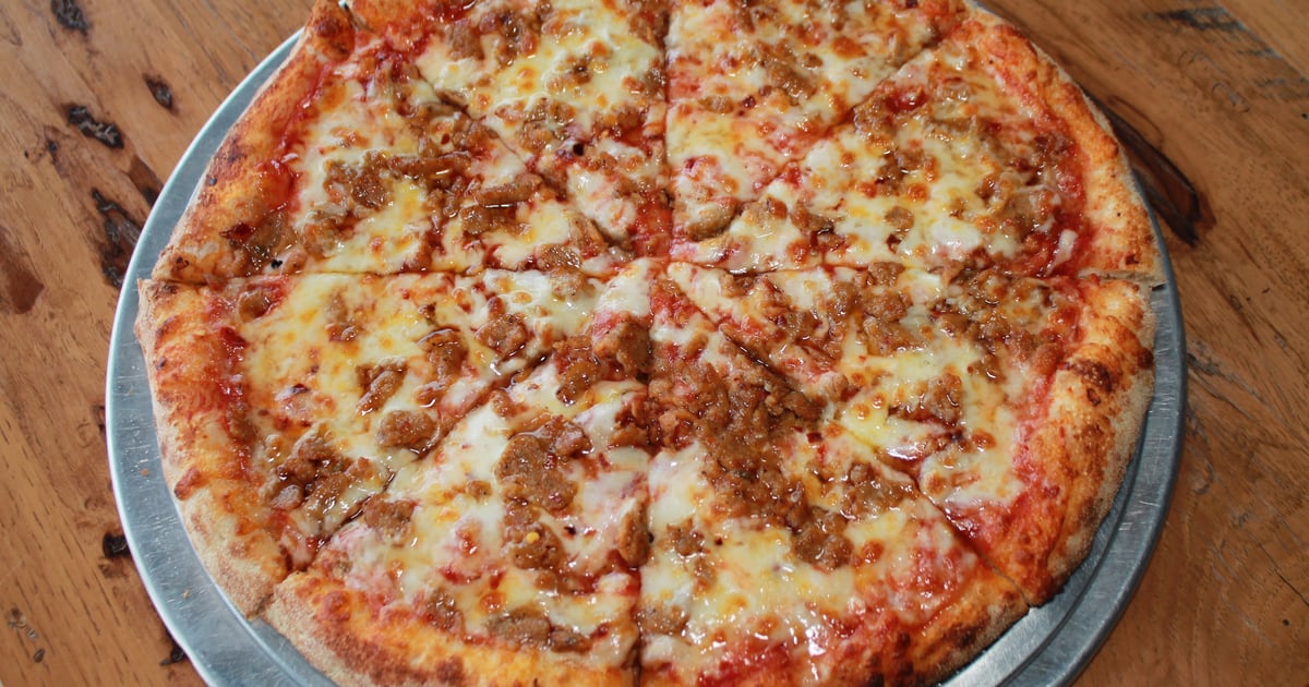 Spicy Sausage & Honey Lunch / Dinner Neat Restaurant in