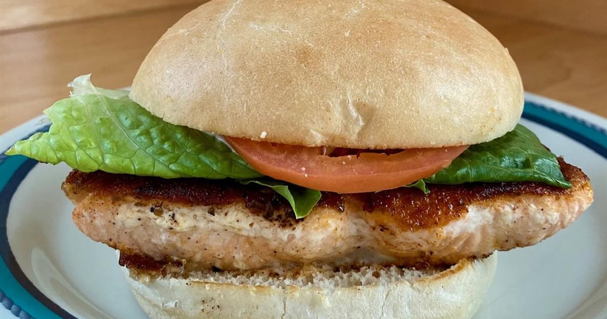 Cajun Blackened Salmon Sandwich Our Menu Burlington Bay American