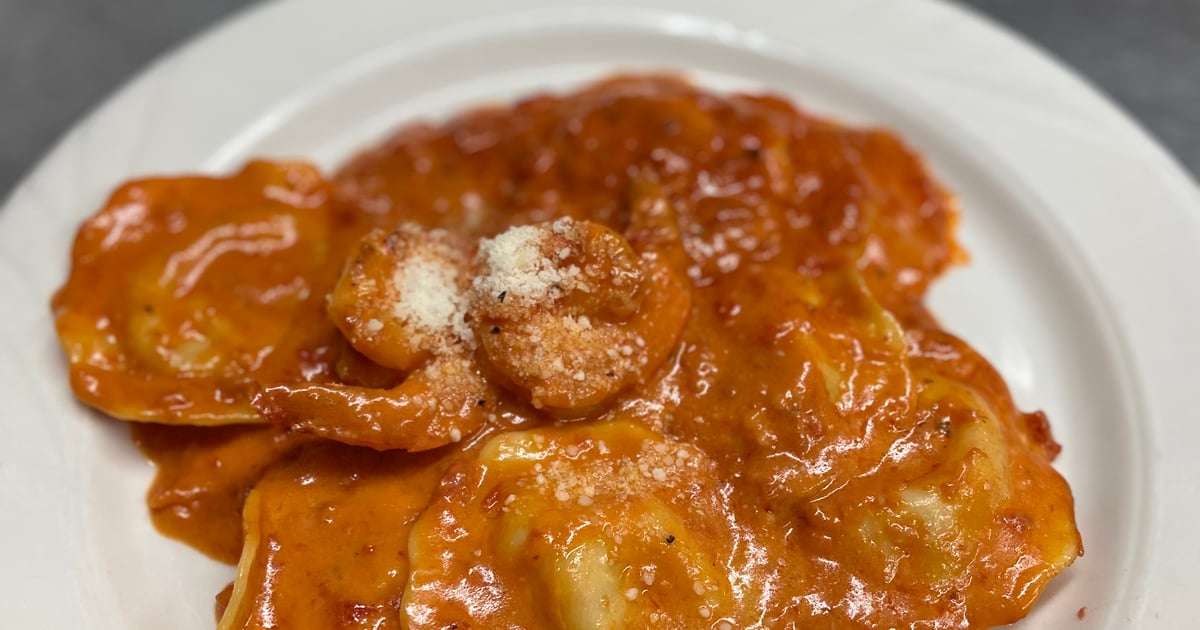 Lobster Ravioli Dinner Menu (Coventry) Pat's Italian Restaurant
